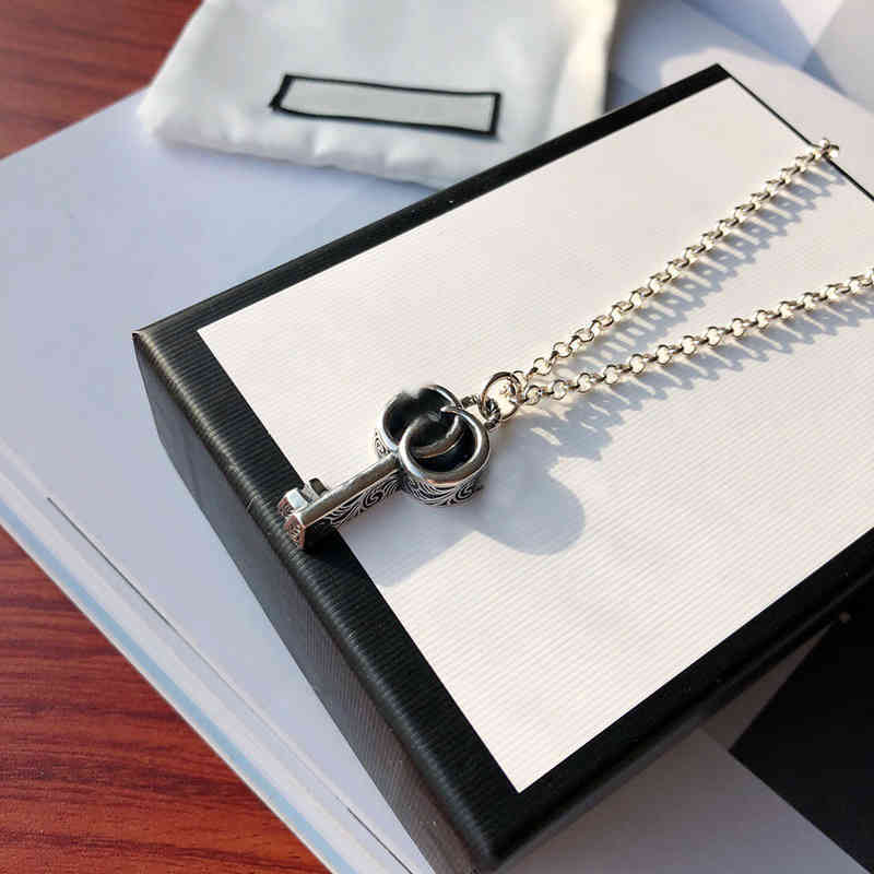 

Ag925 Sterling Silver Double G Key Necklace Men And Women Couple Retro Trend Pendant Hip Hop Luxury Jewelry Exquisite Party beautiful