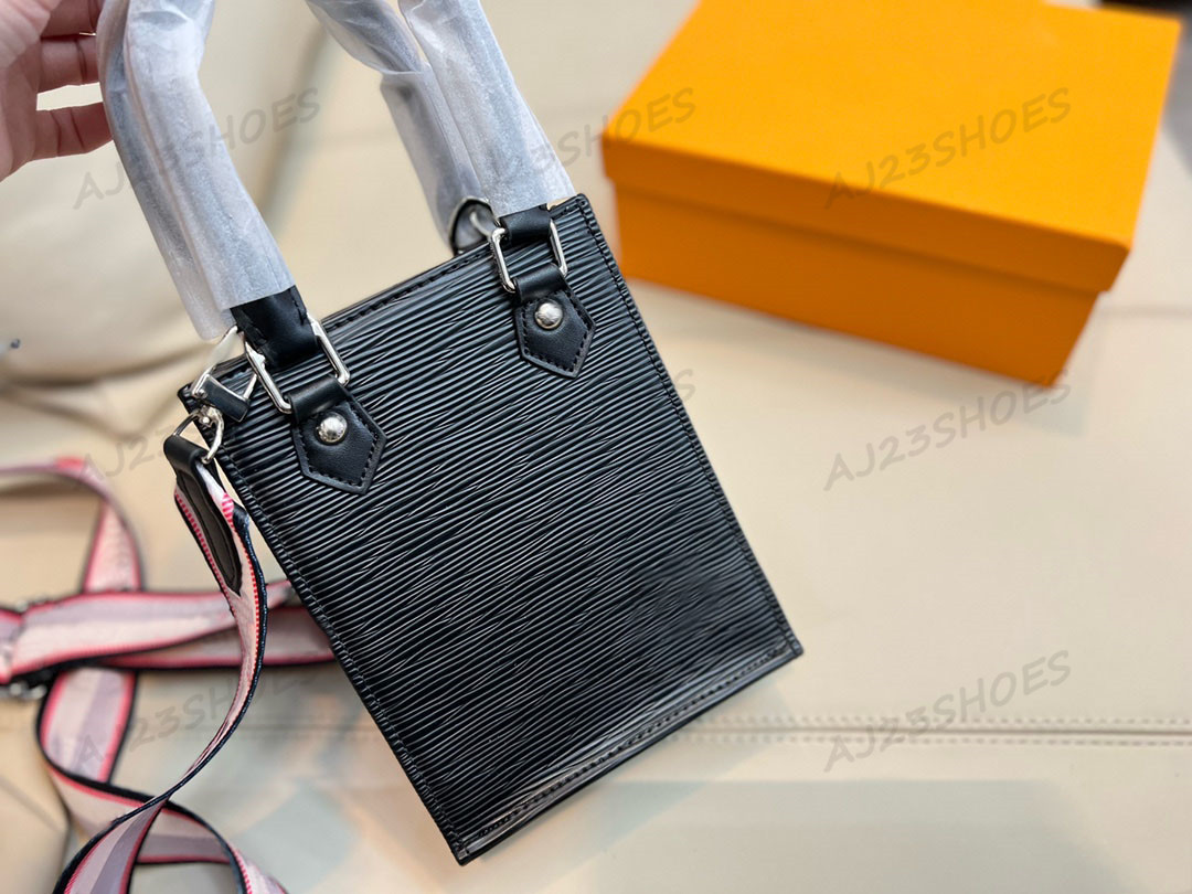 

PETIT SAC PLAT Mini Tote EPI leather Multicolor Shouder Bag With Adjustable Knit Strap Womens Luxurys Handbag M81238 M81069 M81068 Cross Body Purse Wallet, 01