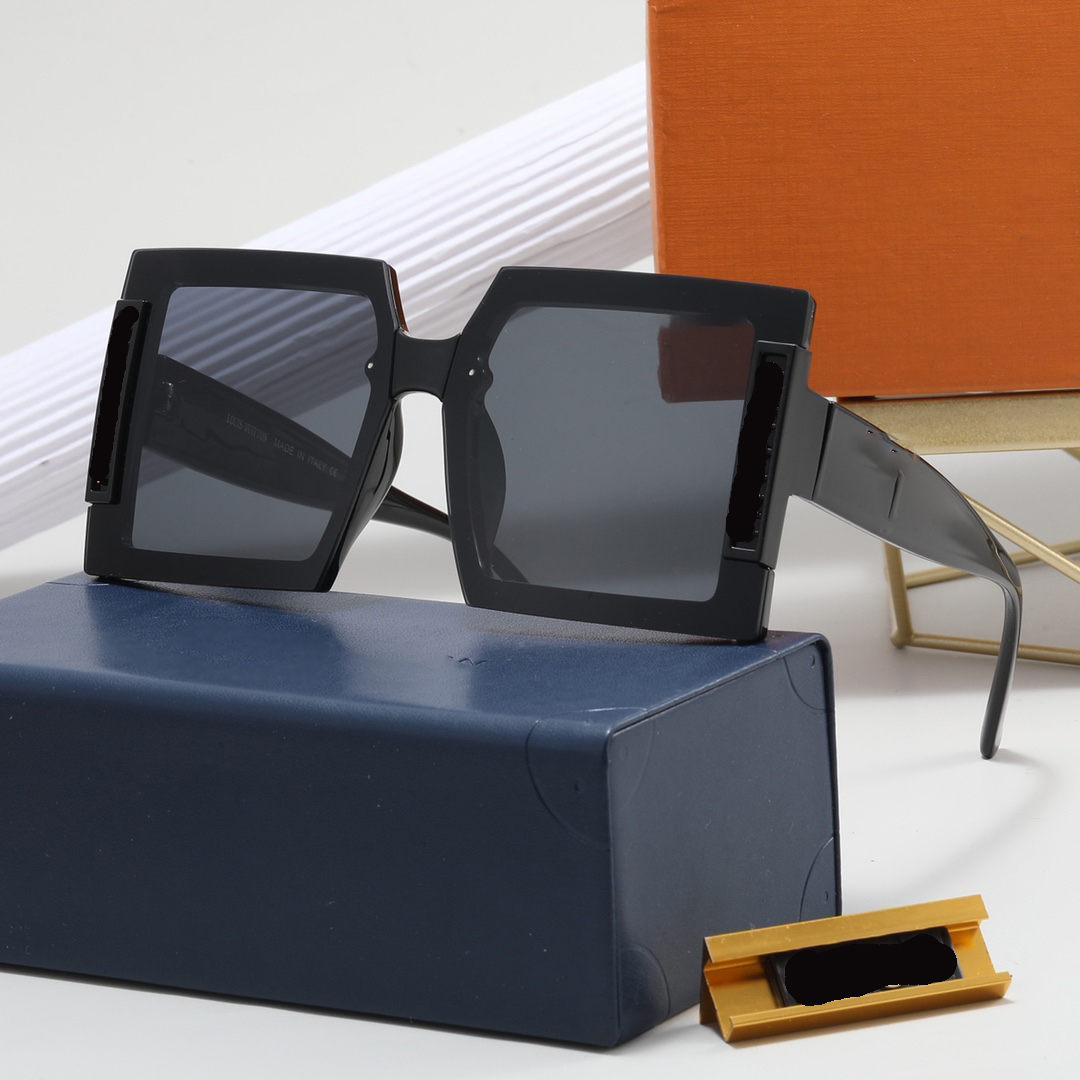 

Luxury fashion designer Sunglasses large square design polarized Sunglass man side letter sun glasses men women beach eyeglass eyewear with box and case top quality