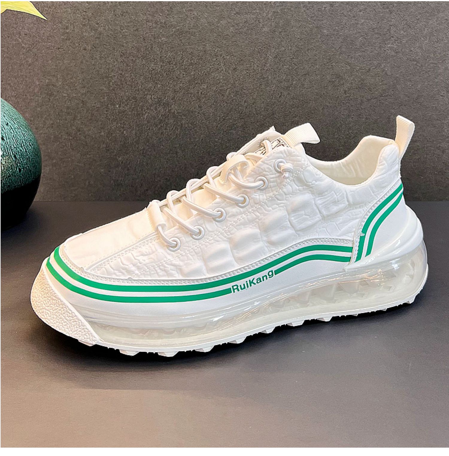 

Men's Casual Shoes Men Genuine Leather Lightweight Breathable Flats Shoe Luxury Brand Men Outdoor Walking Sneakers, White black