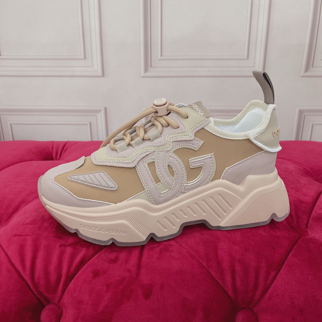 

designer luxury Casual Shoes men women sneakers hand-polished and used old sports shoe series bottom Top Quality 0617, 08