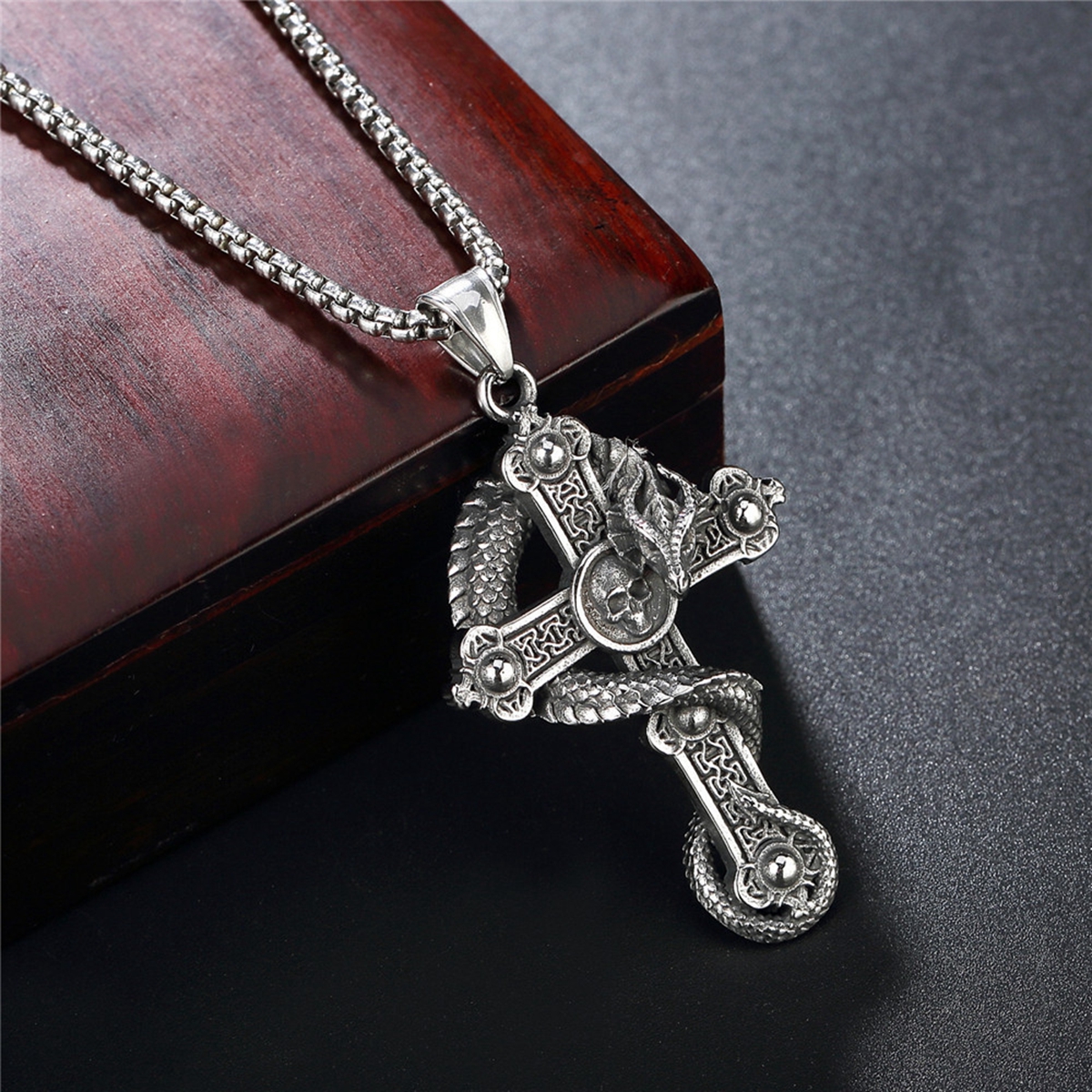 12st Ancient Silver Gothic Skull Cross Pendant Halsband för män Kvinnor Punk Hip Hop Fashion Jewelry