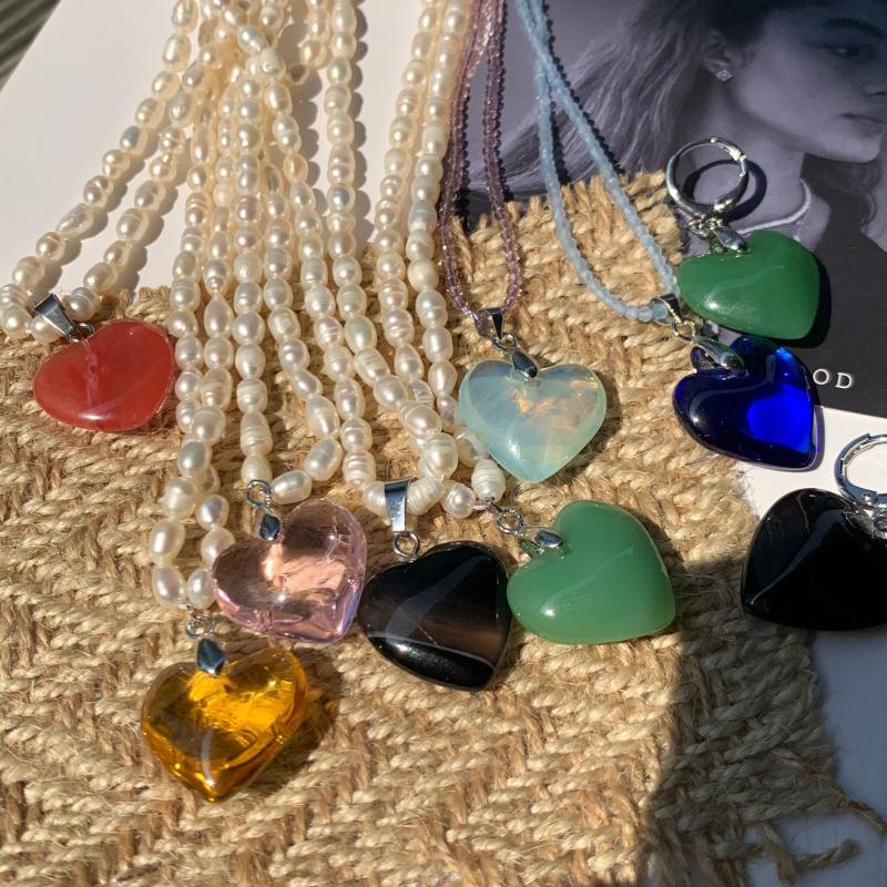 

Pendant Necklaces Heart Stone For Women Irregular Pearl Chokers 2022 Trend Fashion Festival Party Gift Jewelry