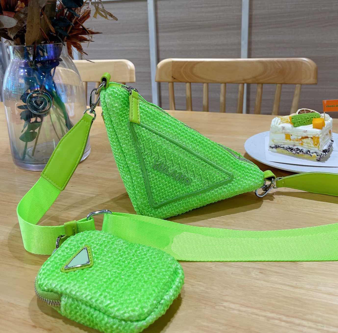 

Top Triangle cross body luxury straw bag designer wallets womens shoulder bags fashion inverted triangle two-piece handbag, Pink