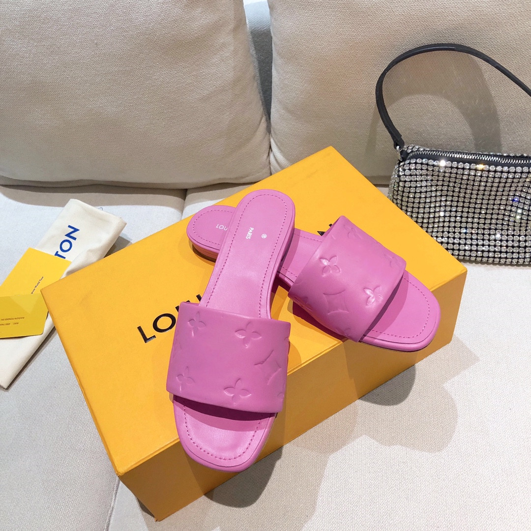 

Designer Fashion Show Casual Shoes Womens Flat Mules Letter Embossed Metal Lambskin Summer Beach Pool Sandals Comfortable Walking Slippers With Box, #2