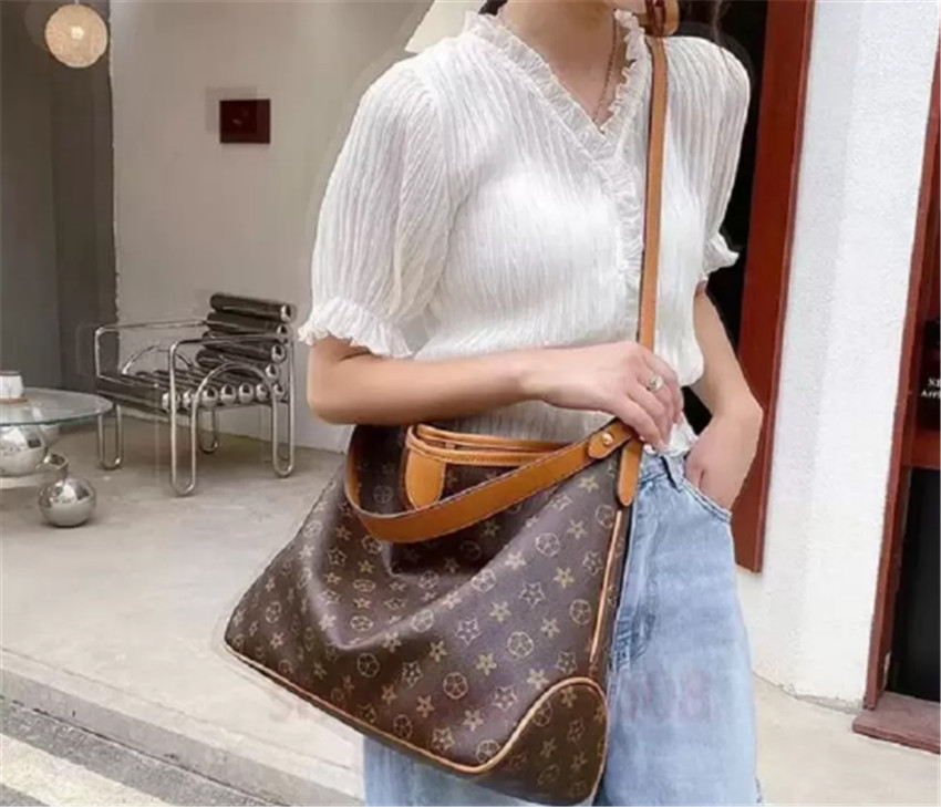 

Women Luxurys Designers Bags Crossbody High Quality Handbags Womens Purses Shoulder Shopping Totes Bag Backpack Style, White grid