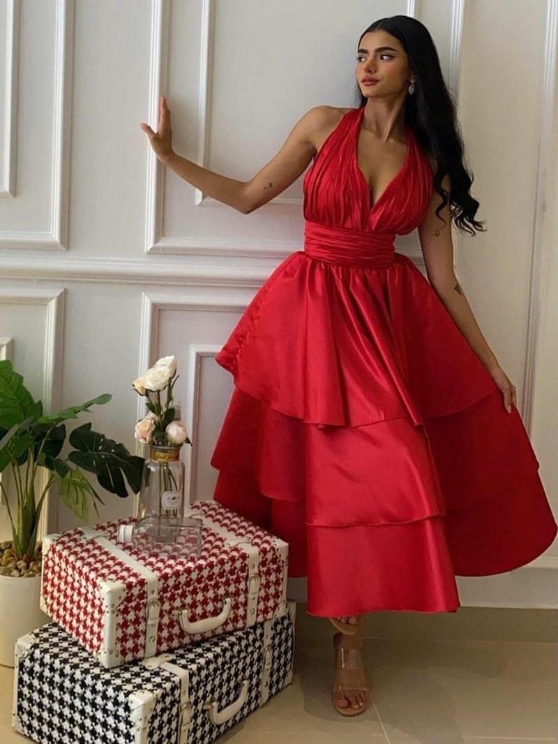 Robes de bal Halter V Neck Cocktail Femmes Portez Open Back Sexy Banquet sp←cial Robes de soir←e formelles A Vestidos de Fiesta ¢ plusieurs nivea