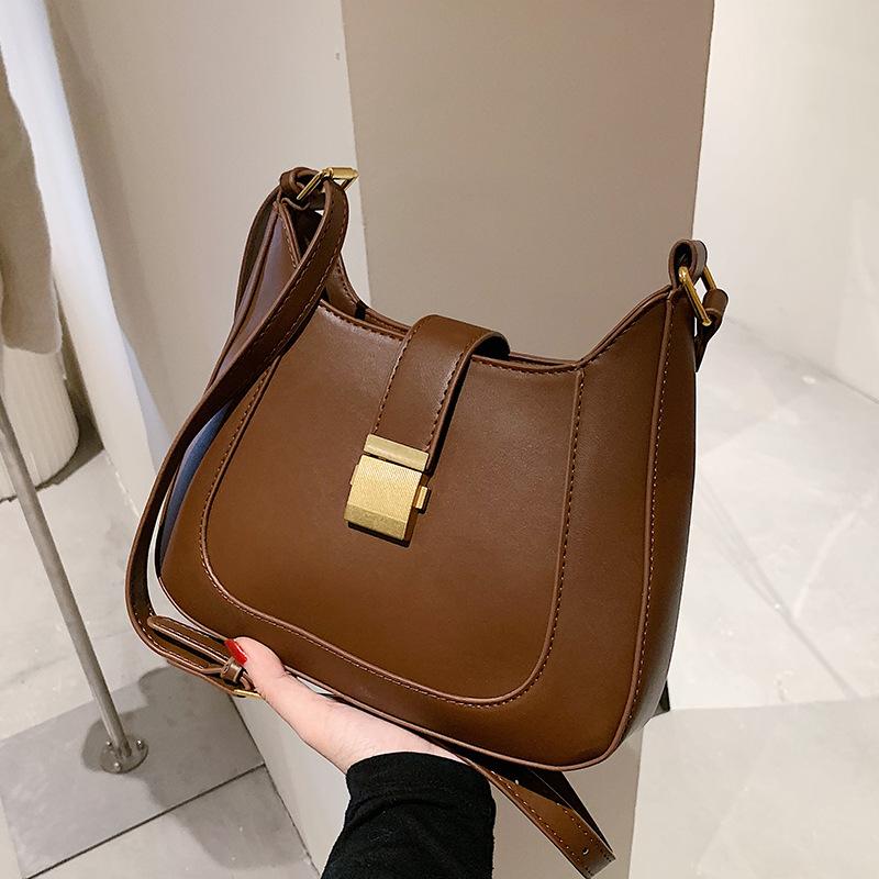

Evening Bags French Niche Retro Small Bag Female 2022 Fashion Shoulder Texture Portable Messenger, Black