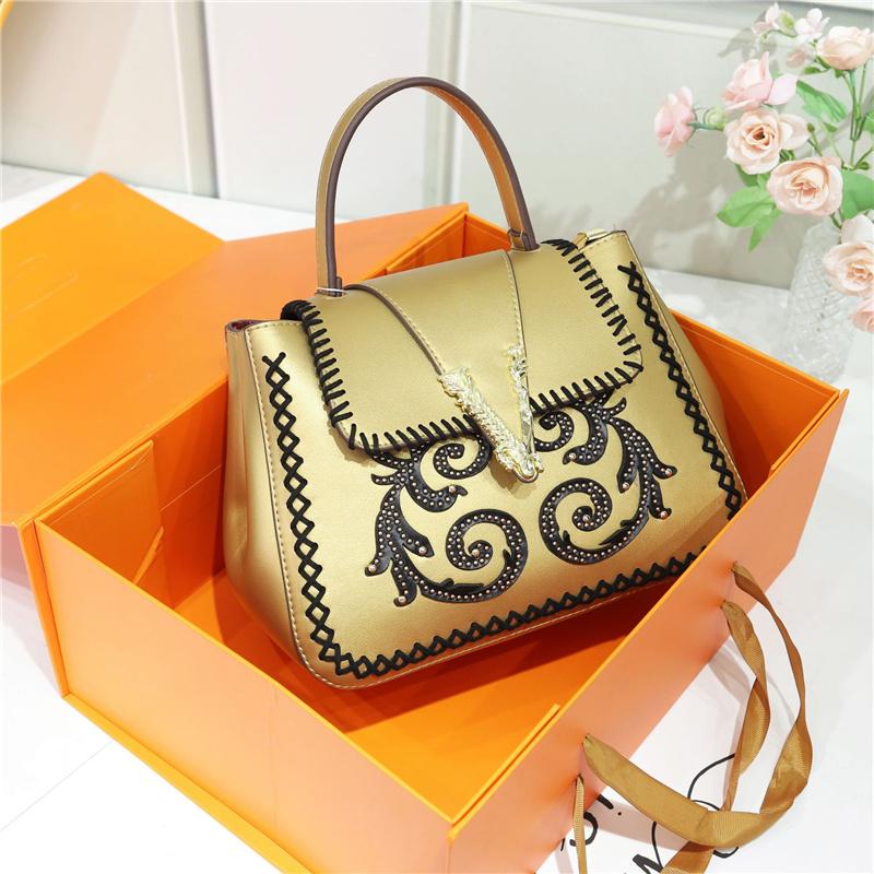 

Evening Bags Handbags For Women 2022 Style Vintage Geometric Prints One Shoulder Ladies High Quality Dating Wallet On Chain, Black