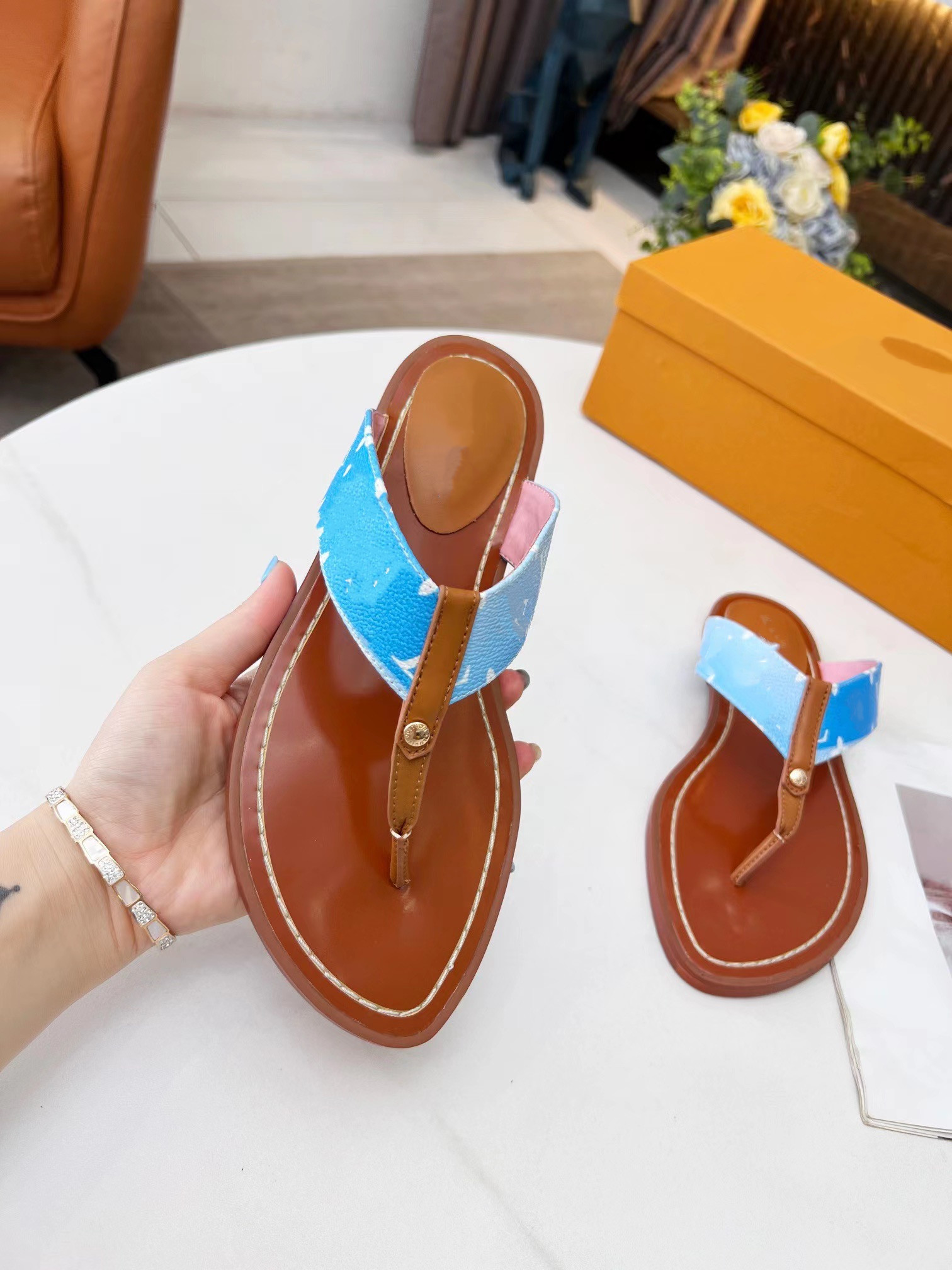 

Woman pop heels sexy sandal pointed toe Bow Tie cutout leather pumps slingback wedding party dress pump black nude leather 0601, 01