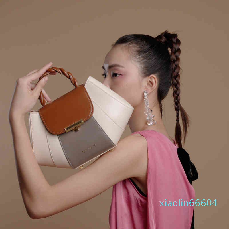 

Designer-Evening bag Women Handbag Leather Fashion High Quality Msenger Retro Dumpling Stitching One Shoulder Women's Bag, Brown