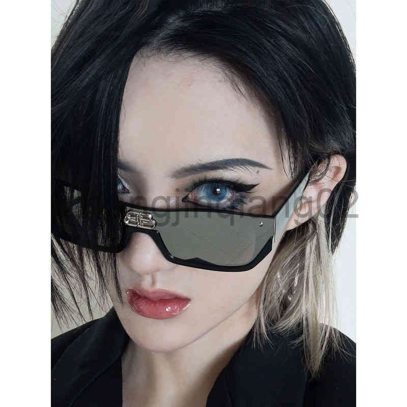 

Designer Balanciagas Sunglass Cycle Luxurious Fashion Woman Mens New Technology Sense Fashionable Street Europe America Sunglasses