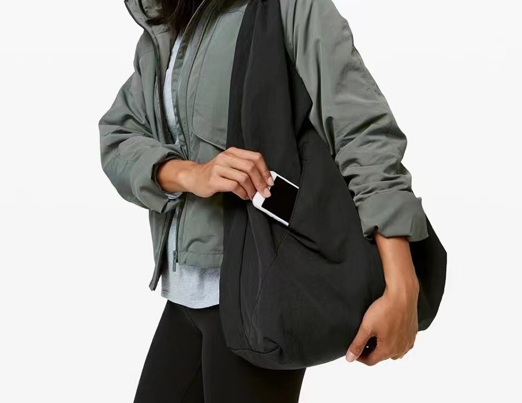 

New lu Yoga Bags cross bag it off Large Capacity Multifunctional Fitness All Night Festival Bag 10L High Quality Urban Backpack with Brand Logo, Black with logo