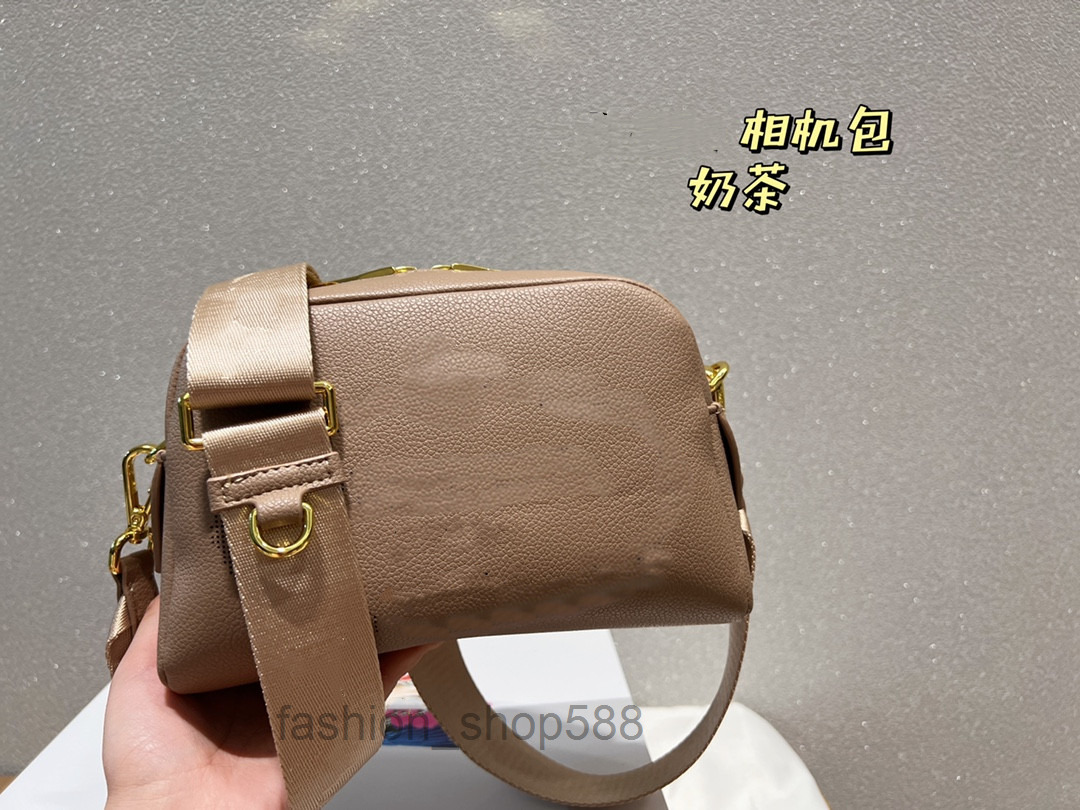 

2022 designer women's shoulder bag high quality camera bag