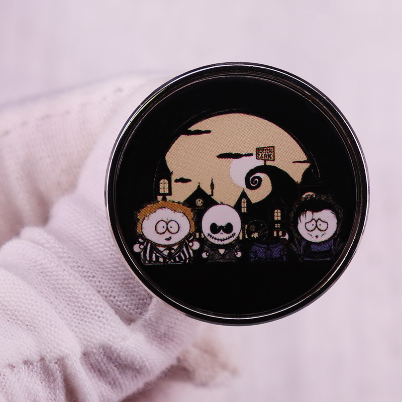 

Nightmare before Christmas South Park brooch Tim Burton film badge, As picture