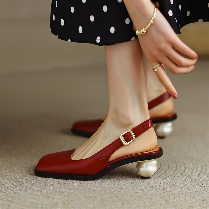 

Sepatu Hak Wanita Mewah Modis Sandal Musim Panas Pesta Elegan Tali Gesper Ujung Persegi Retro Pompa 220611, Khaki 6cm