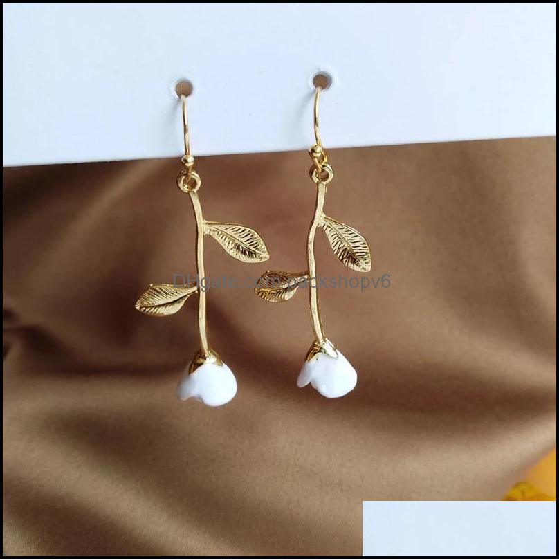 Chandelier en pendaison de mode Chandelier Rose Boucles d'oreilles d'oreilles Godes femmes Tempérament de style minimaliste Long Packshopv6 DHCE4
