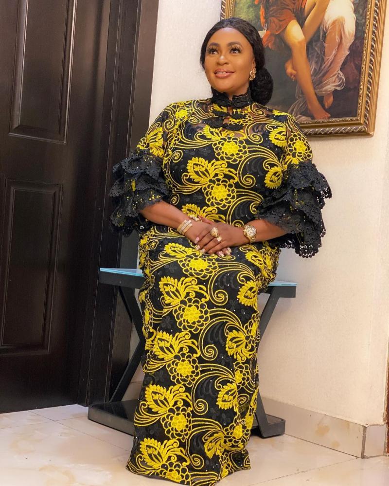 

Ethnic Clothing Lace African Embroidery Dresses For Women Clothes 2022 Dashiki Taditional Plus Size Boubou Robe Africaine FemmeEthnic