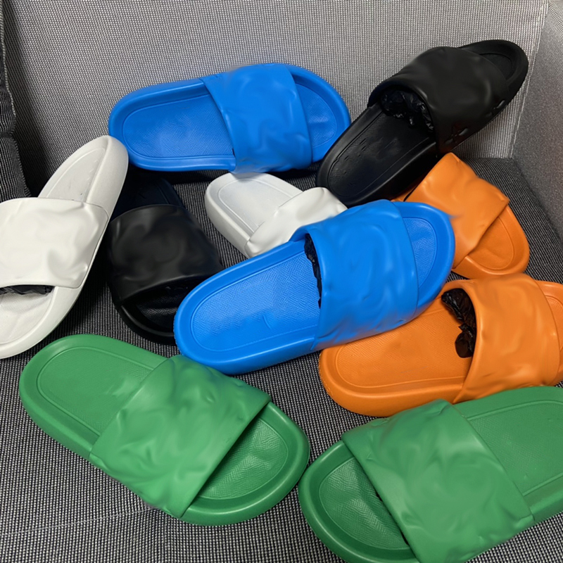 

Women Black Flat Waterfront Mule Slipper Flower Embossed Slides Sandals Designer Shoes Pink Orange Blue White Rubber Outsole Leather Flip NO371