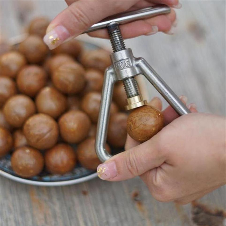 

Mats & Pads Nut Cracker Black Walnut Steel Heavy Duty Nutcracker Tool For Hazelnut Almonds All Nuts Kitchen Tools A4y3212H274S