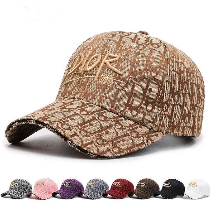 

Designer Trucker Straw Cowboy Hat Man Woman New Flat Top Spring Autumn Fashion Baseball Personalized Trend Duck Tongue Universal Sunscreen Cap, Red