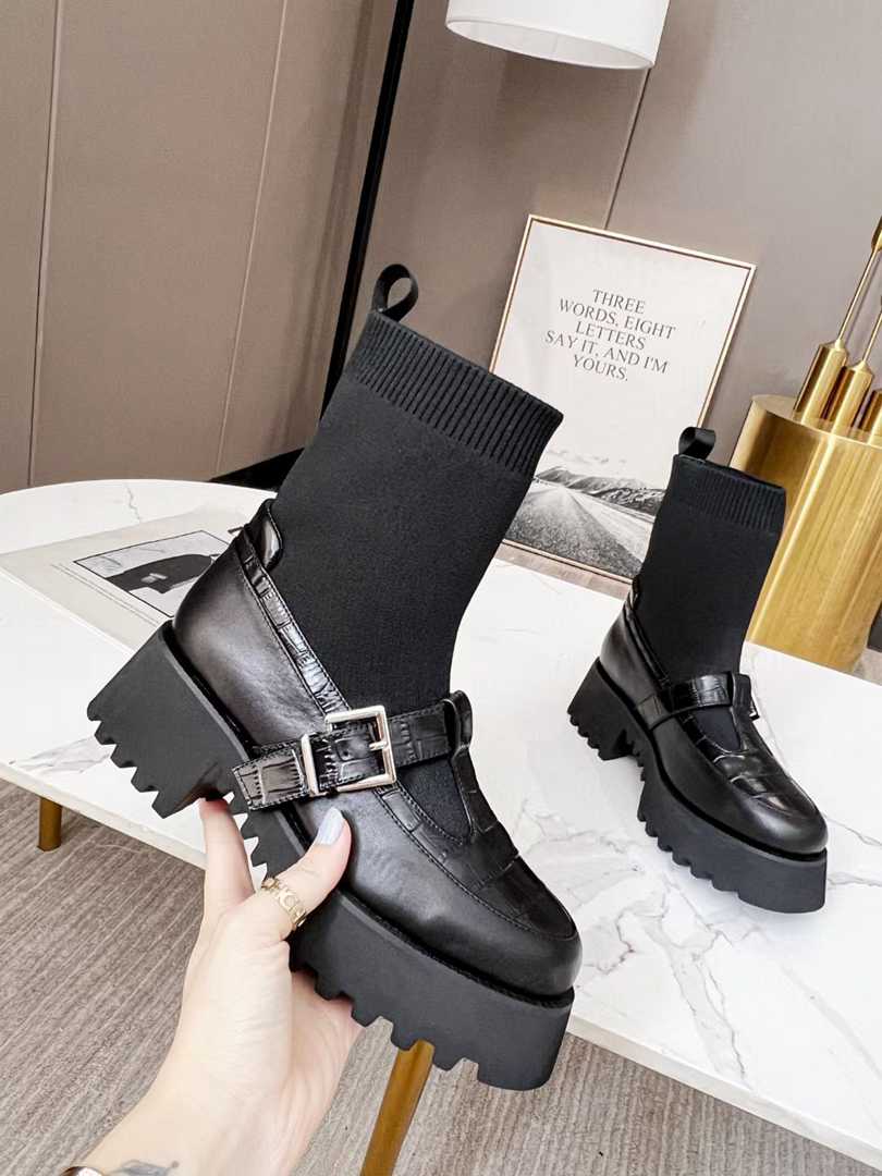 

Luxury New Pradx Womens Ankle Boots Sock-like booties Buckle Strap Snow Knight Winter Autumn Martin Shoes Size 35-42, With brand logo b8112260