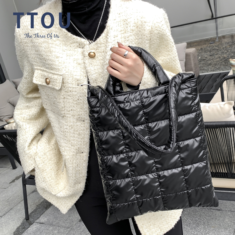 

Soft Fluffy Padded Handbag for Women 2022 New Fashion Nylon Duvet Shoulder Bag Winter Shopper Tote Female Big Quilted Blown Bag, Beige
