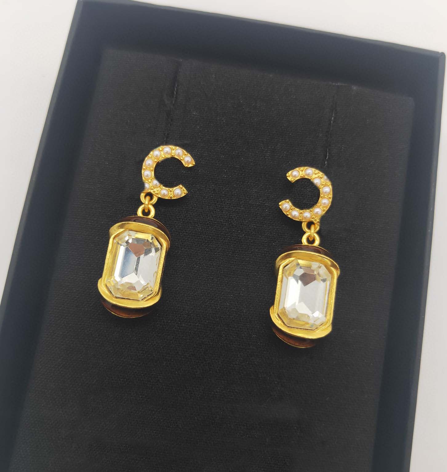 

2022 Top quality Charm drop earring with diamond and crystal beads in 18k gold plated for women wedding jewelry gift have box stamp PS4297A