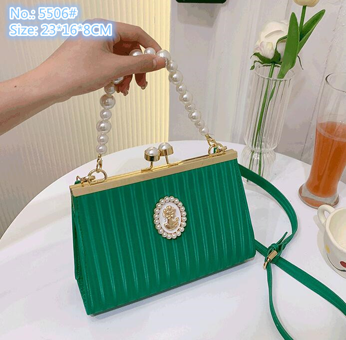 

Wholesale factory ladies shoulder bags 6 colors sweet little fresh solid color hard box chain bag ladies wind Pearl mobile phone coin purse simple striped handbag, Pink-5506#