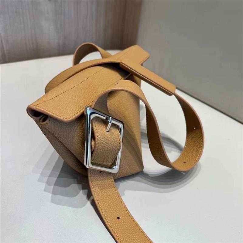 

Evening Bags Style Horn Croissant Bag Leather Women Irregular Oblique Cross Armpit Ladies Real HandbagsEvening, Green