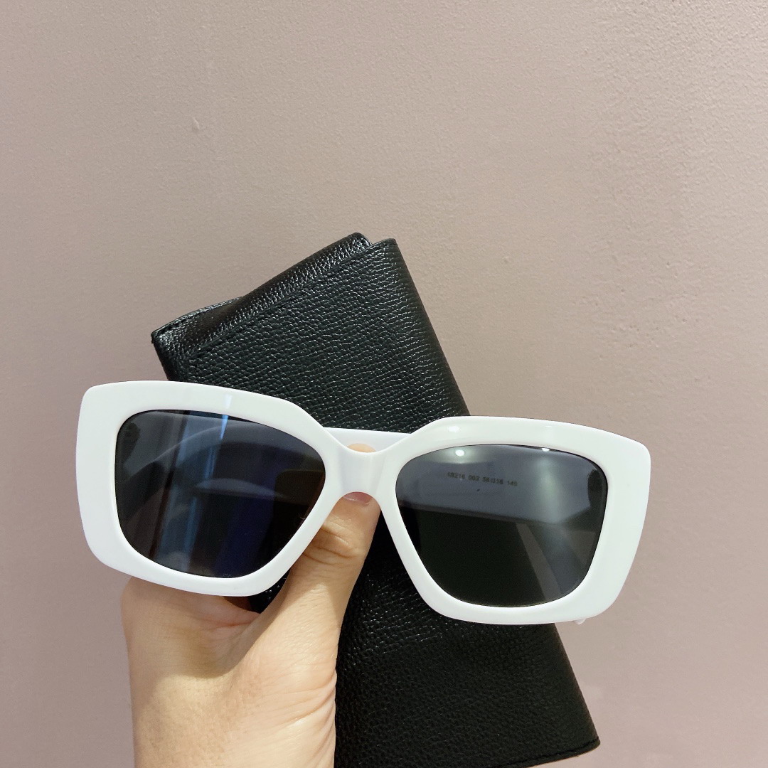 

Cat Eye White Grey Sunglasses Acetate for Women Glasses Geometric Glasses Sun Shades Sonnenbrille UV400 Protection Eyewear