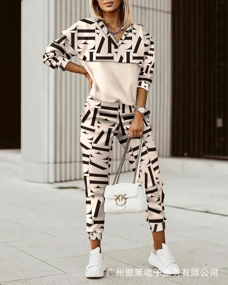 

Women' Two Piece Pants Style Printed Casual Suit, Ivory