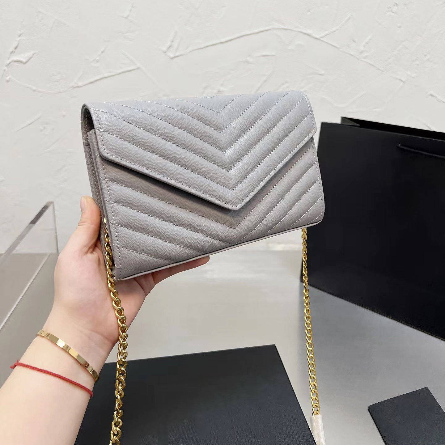 

Luxurys Designers bags women classic handbags leather shoulder bag large capacity chain messenger handbag high-quality versatile Lady purse 4 colors nice, White