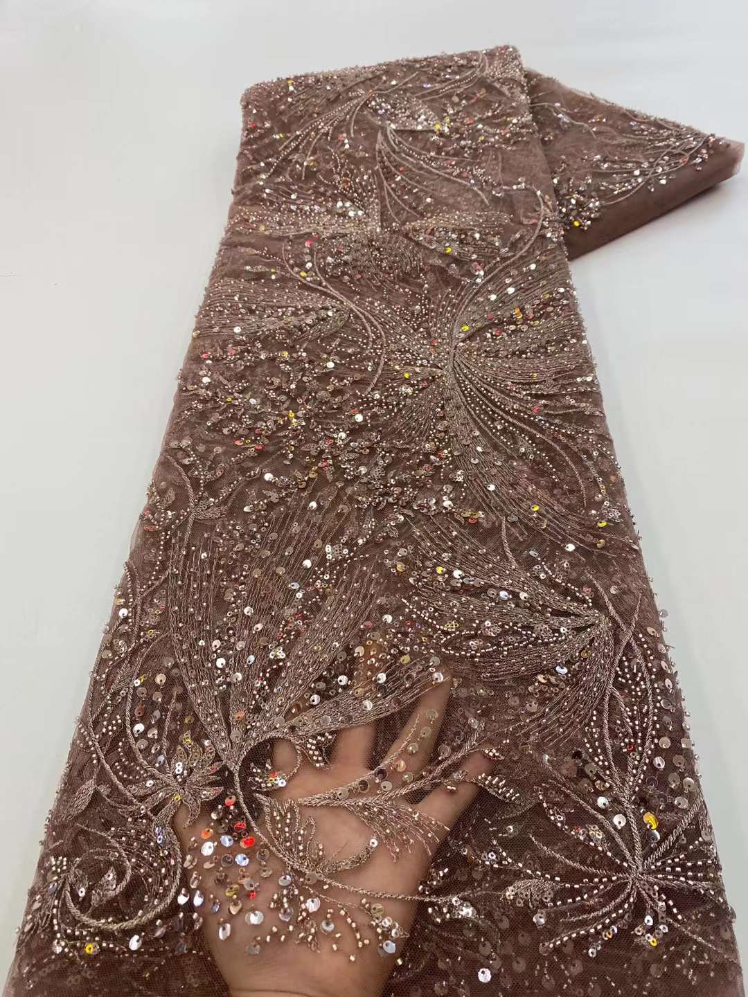 

2022 High Quality Tulle Lace Brown African Fabric With Sequins Beads Nigerian African Wedding Laces Fabrics
