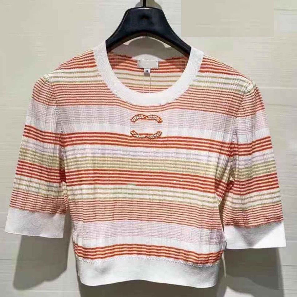 Designer Top Girl Knits Clothes Womens T-Shirt early spring Mar New Tees Women Clothing Classic With Letters Embroidery Stripe High Waist Half Sleev