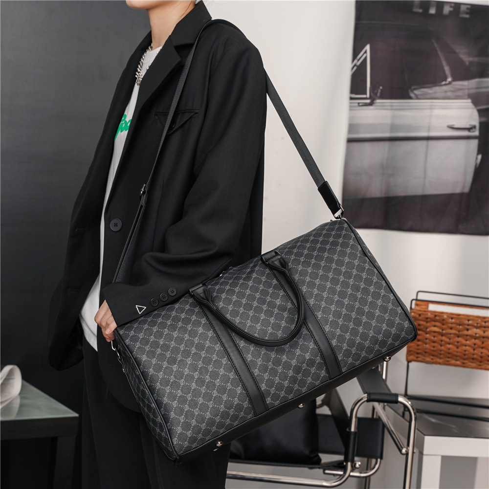 

Large capacity duffel bags women travel handbag luxurys designers shoulder bag men sport outdoor classic soft sided suitcase luggage girls boys wallets, 30