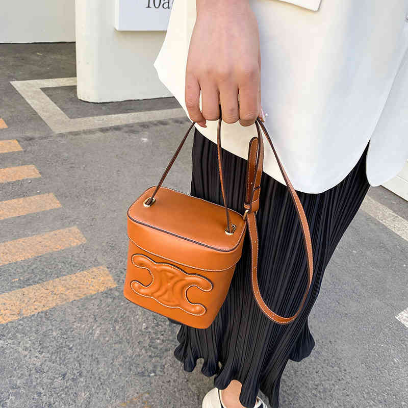 

Direct Sales of New Luxury Brand Bags Wholesale Triumphal Arch Box Small Fashion Cute Mini Womanly Hand Square, White