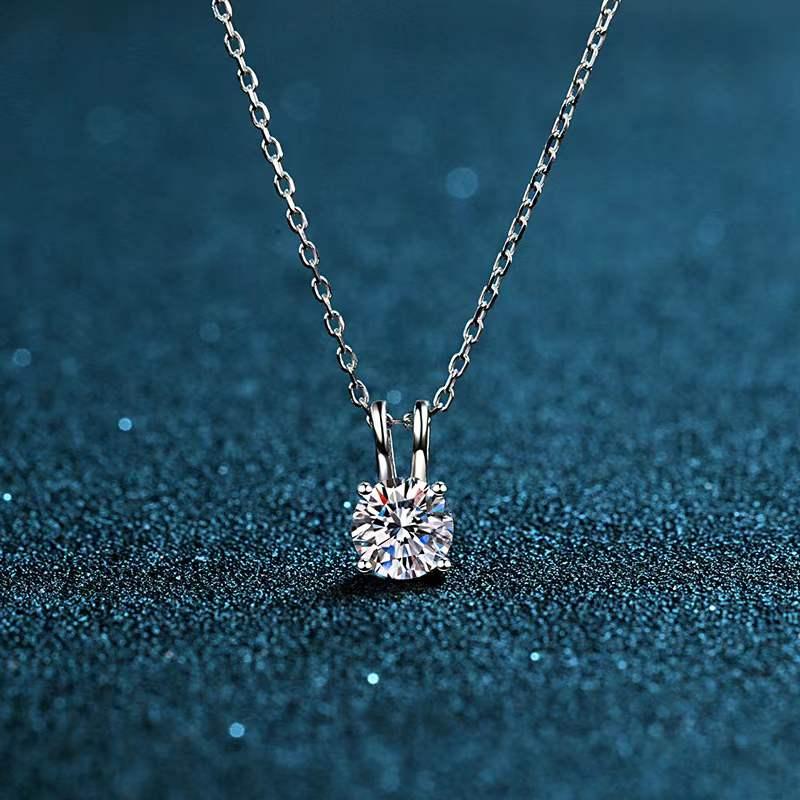 

Other Trendy 0.8 D Color Moissanite Diamond Necklace Women Jewelry 925 Sterling Silver 4 Prong Gra Clavicle NecklaceOther