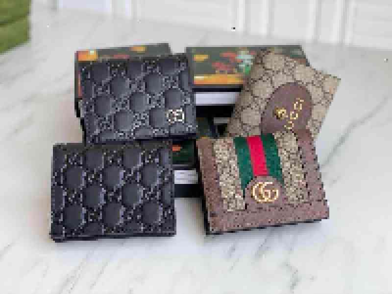 

Wallets Luxury Bags Brand Wallet Clutch 476420 Canvas Letter embossing Bee Ophidia Pineapple wallet Real Leather Bestiary Purse Horsebit Zip, Picture show