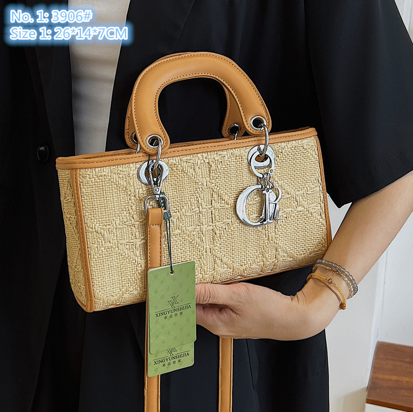 

Wholesale factory ladies shoulder bags 2 styles summer romantic holiday straw beach bag contrast leather fashion handbag sweet little fresh khaki women handbags