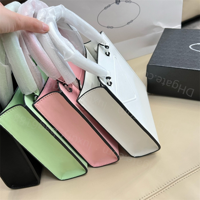 

5A 2022 luxury Crystal Lizard Skin Grain Transparent Shoulder Bag Mini Purse Designer Bags high quality Lady Handbags