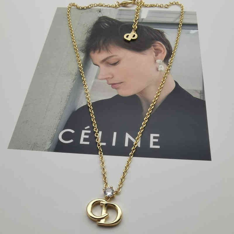 

2022 Factory Wholesale New new necklace high sense simple and versatile small fragrance sweater chain women's Pendant I