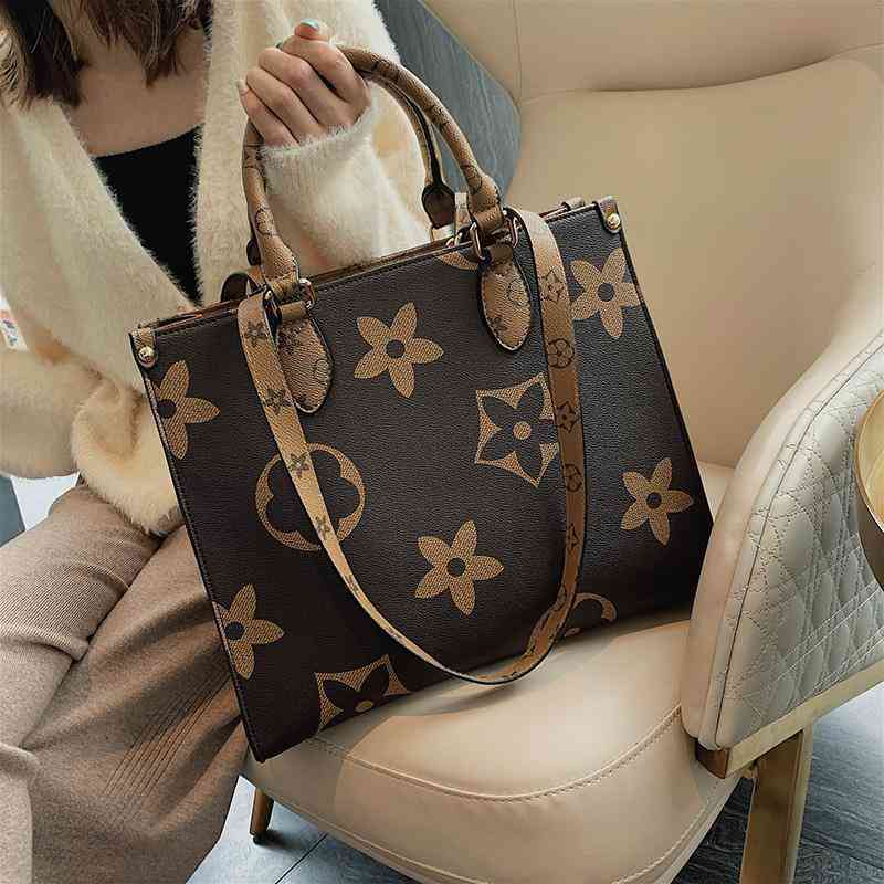 women 2022 new printed shopping portable one shoulder large capacity women's bag fashion trendy Tote Bag