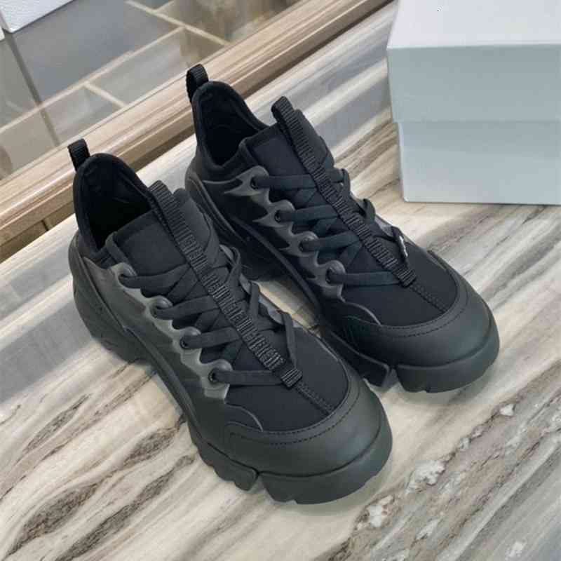 Robe Chaussures Haute Version d Famille Dad Chaussures Femelle Cuir Véritable Cuir Véritable Augmentation intérieure SUPER INS SONNATEURS DE MODE