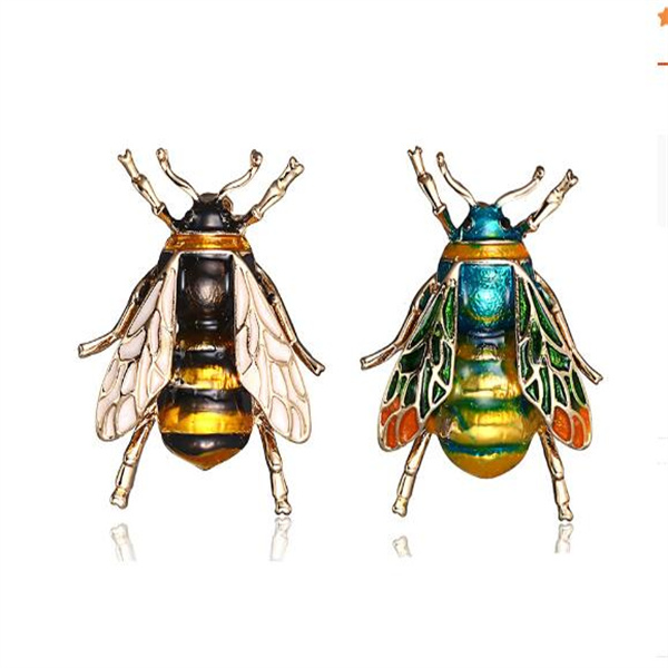 

Funny little bee Brooch female pearl Rhinestone cardigan suit Brooches Pin neckpin accessories gift GC1433