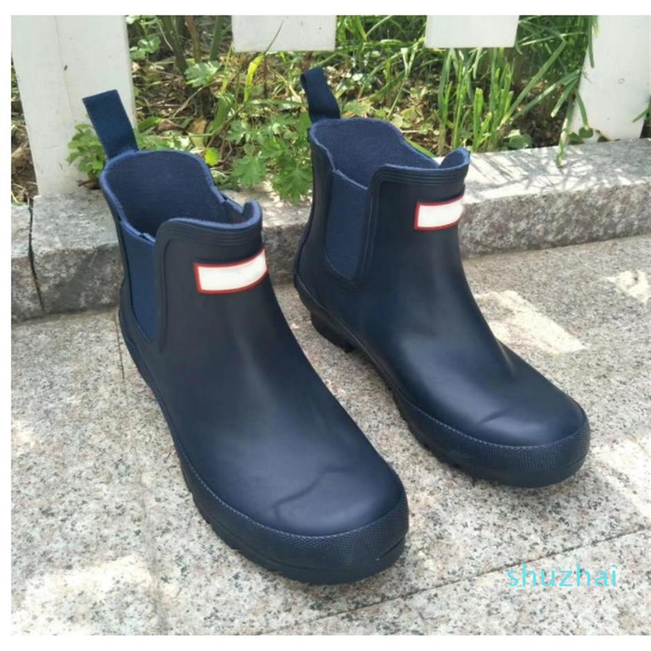 Bottes de pluie de designer Femmes à la cheville Bottes de pluie Bottes de pluie Bottes de genou Bleu noir 238n