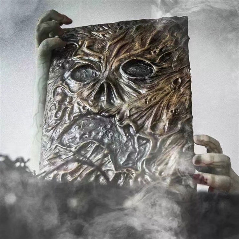 

Necronomicon Dark Magic Book Demon Evil Dead Summon Altar Ceremony Prop Manga s Nook Living Room Desktop Decoration 220804