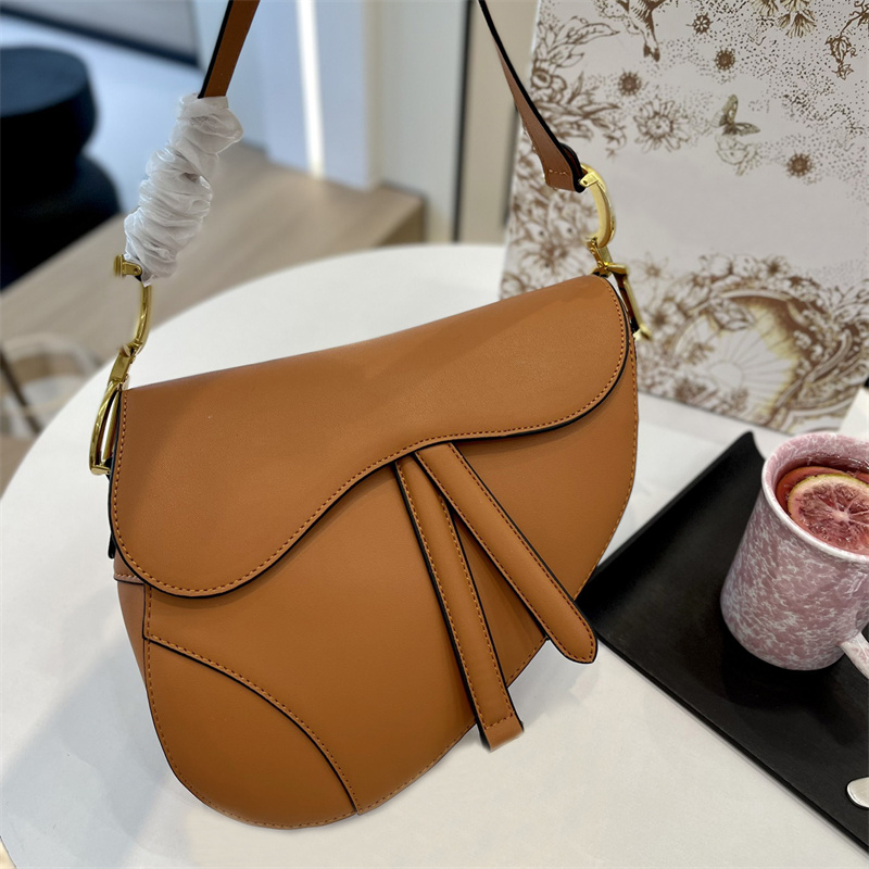 

Classic Saddle Womens Luxury Designer Handbag Fashion Crossbody Shoulder Bag Women Lady Tote Bags Gold Letter Handbags Purses High Quality, As pics