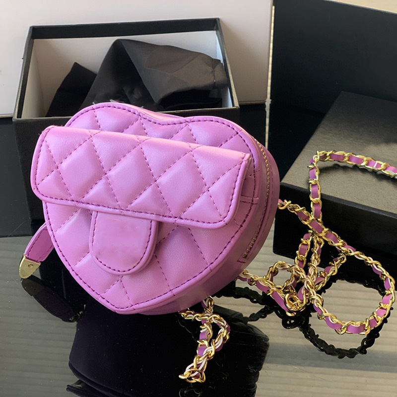 Ss Womens Classic Mini Lambskin Heart Shaped Quilted Waist Bags Leather GoldSilver Chain Turn Lock Vanity Bust Outdoor Sacoche bags wallets