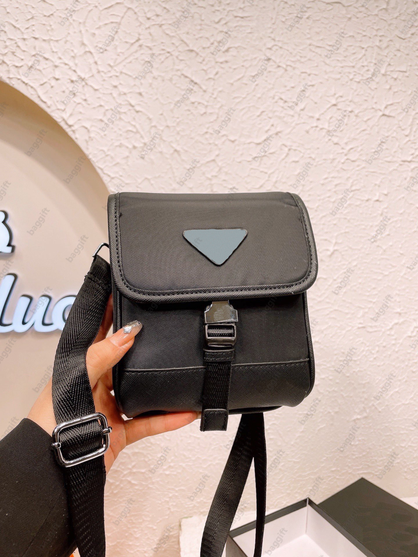 

Black Re-Nylon Mens Cross body Shoulder bag leather Base Adjustable Woven shoulders strap Flap pocket Nylon Purse Luxury designers Man Messenger Wallet Satchel Tote, For balance fees;no bag